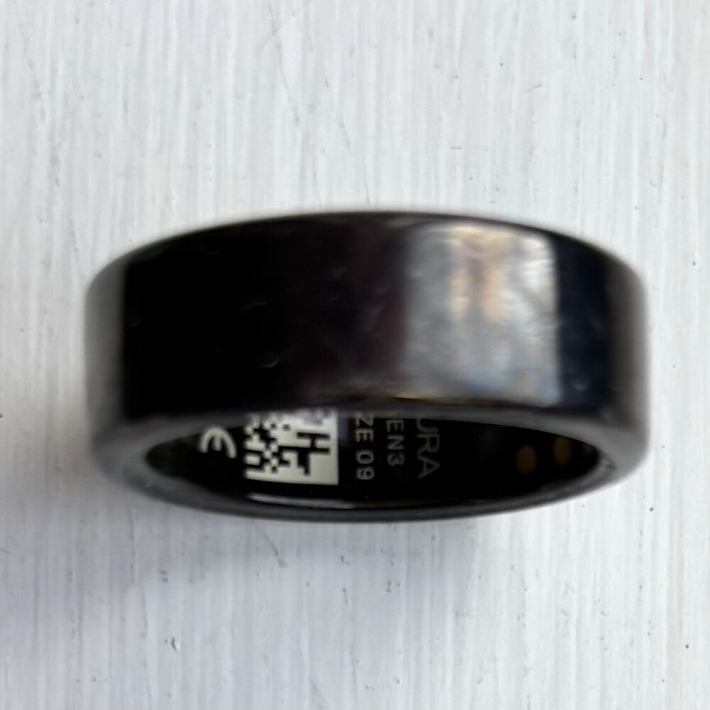 Ōura Ring Size 9 - Picture 4 of 6